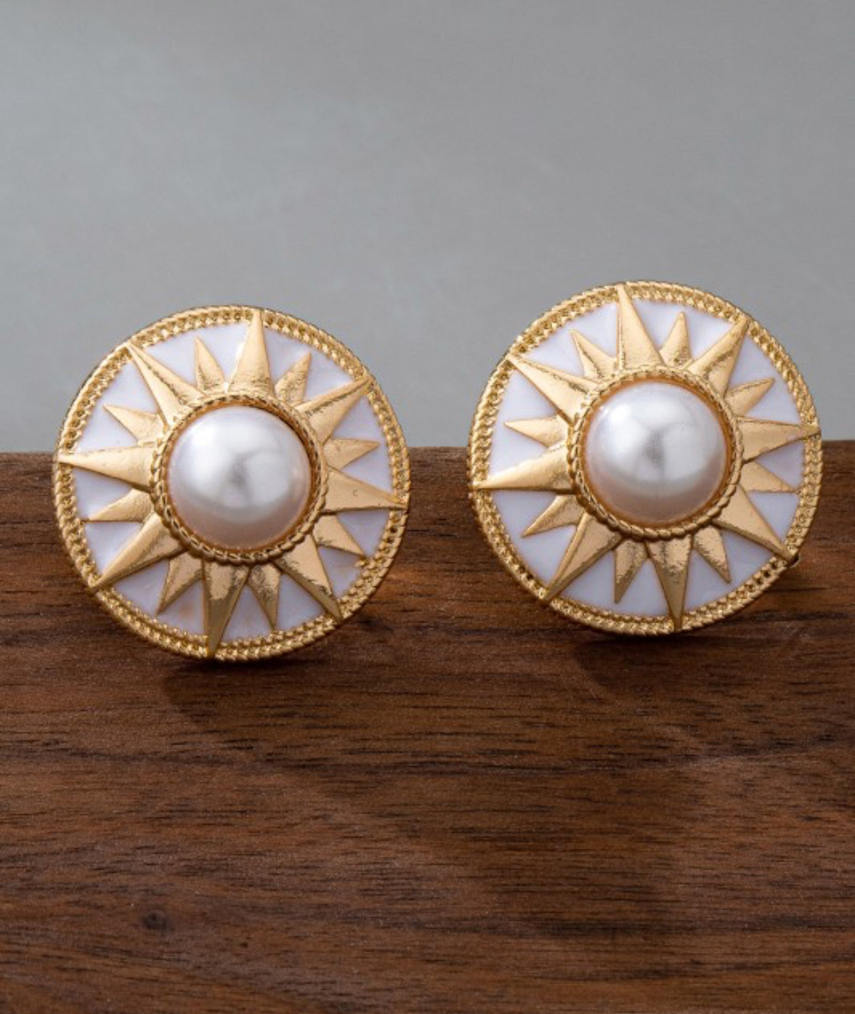 Sunburst Pearl Studs